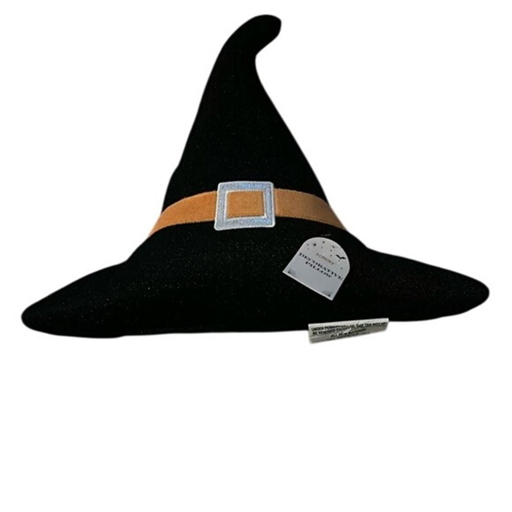 Witch hat pillow